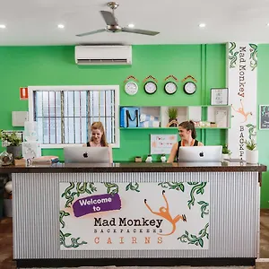 Mad Monkey Hostal